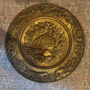 Vintage Brass Decorative Wall Plate Hanging Charger Fruit Grapes